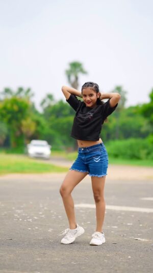 Nandini Rajput Instagram - AZUL 🤗❤️
#nandini091013 #trending #viral #dance #explore #reels #trendingreels #instagood #instadaily #fyp #instagram