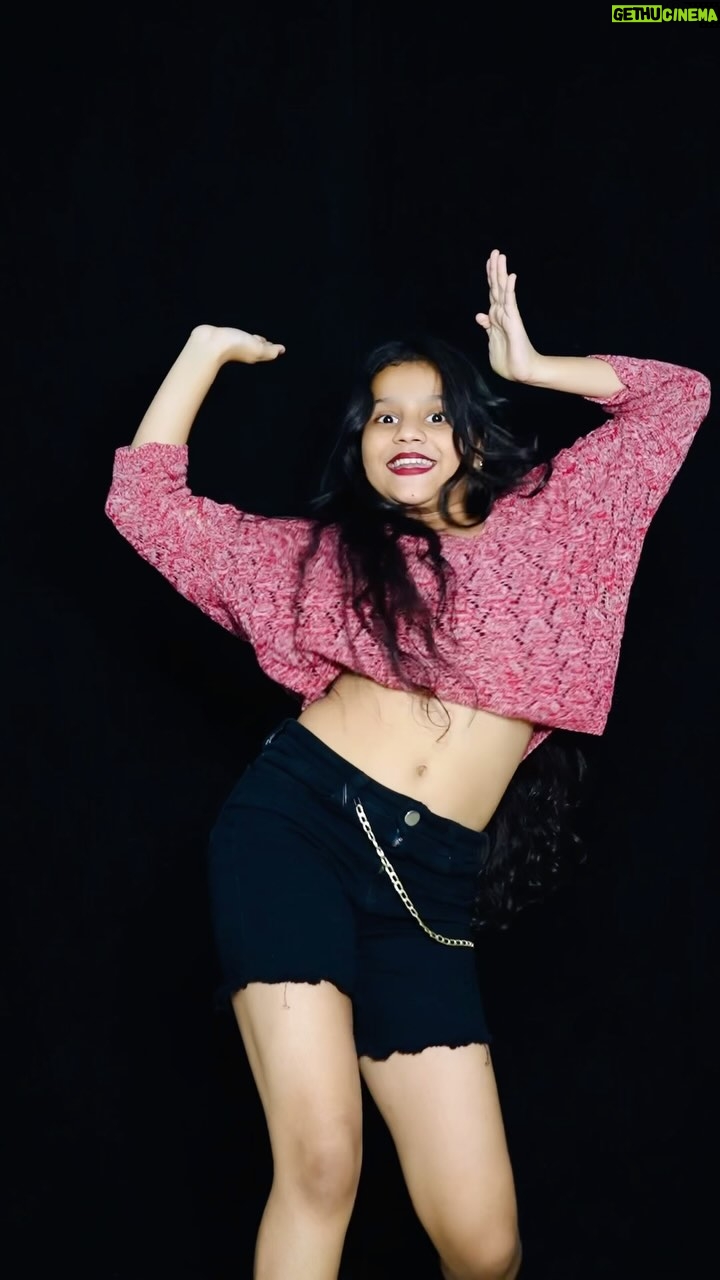 Nandini Rajput - 84.8K Likes - ❤️❤️

#nandini091013 #trending #dance #reels