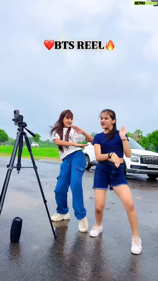 Nandini Rajput - 93.1K Likes - BTS REELS 🤗🔥

#nandini091013 #trending #trendingreels #viral #dance #reels #explore #explorepage #foryou #foryoupage #like #instagram