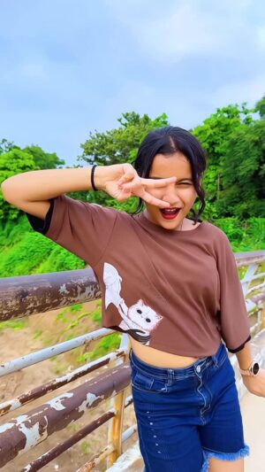 Nandini Rajput Instagram - Mehboob Mere 🥰❤️
#nandini091013 #trending #trendingreels #viral #viral #reels #explore #explorepage #foryou #foryoupage #instagram