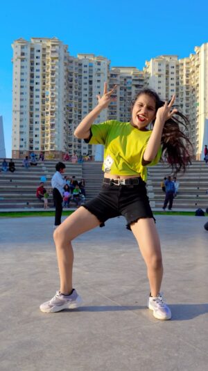 Nandini Rajput Instagram - Photo Me Gajab Lage🔥❤️
#nandini091013 #trending #trendingreels #viral #dance #reels #reelsinstagram #instagram #instalike #instalove #explorepage #explore #foryou #foryoupage #reelitfeelit #art #like