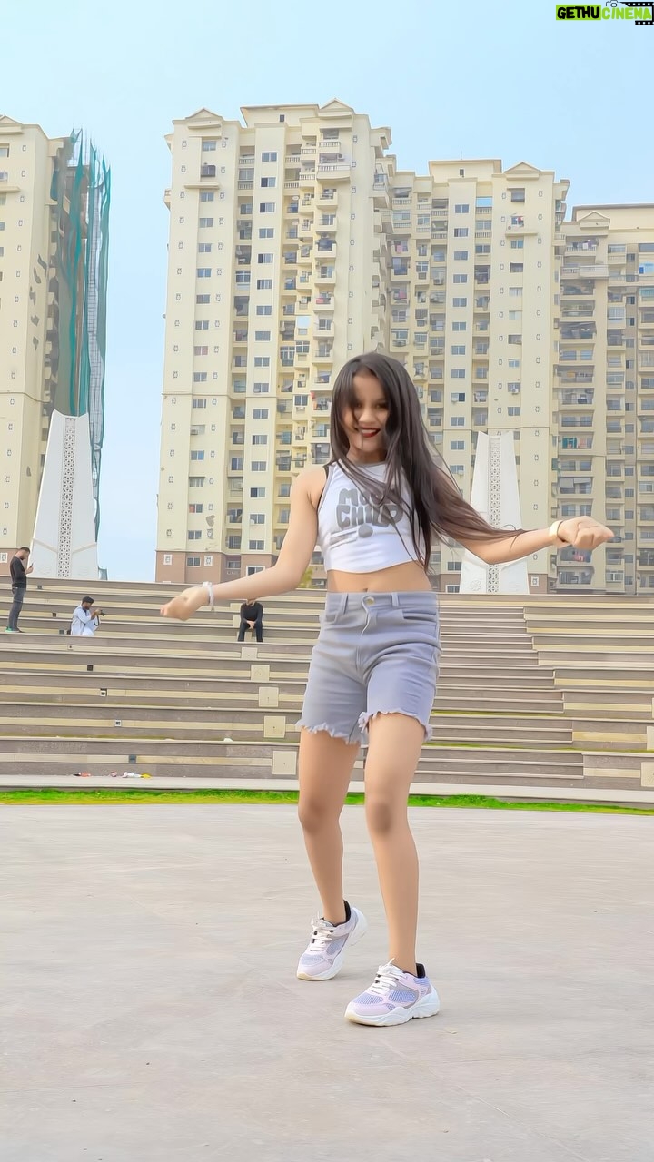Nandini Rajput - 65.2K Likes - Tu Kheech Meri Photo🤗❤️

#nandini091013 #trending #trendingreels #viral #dance #reels #foryou #foryoupage #explore #explorepage #instagram #like