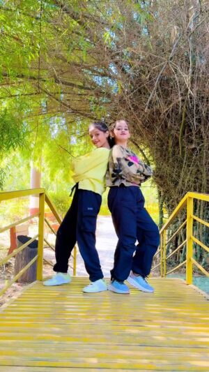 Nandini Rajput Instagram - Ranu bombai ki Ranu🔥🥰
#nandini091013 #kashishpatel #trend #trendingreels #reels #reelsinstagram #reelitfeelit #viralreels #instagram