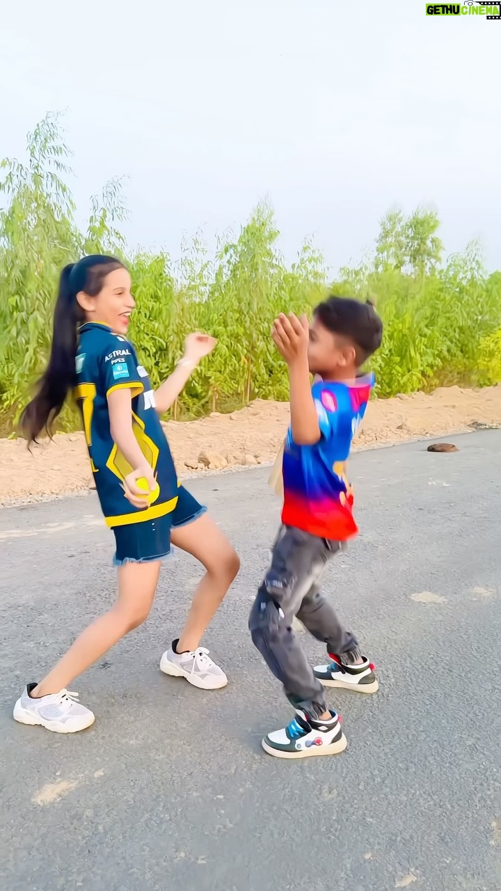Nandini Rajput - 236.1K Likes - Funny Cricket 😂😂

#nandini091013 #cricket #funny #viral #viralreels #reels #reelitfeelit #trending #trending #reelsindia #likeforlikes #cricketlove #instadaily #instagood #reelsinstagram #instagram #like #reelitfeelit #art #explore #foryou
