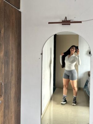 Nandini Singh Instagram - Live, Let Live , Let go, Forgive and Forget…….Heal your mind , Heal your soul…✨☺️🕊️
.
.
.
.
.
.
.
.
.
.
.
.
.
.
.
.
.
.
.
.
.
#gymrat #gymmotivation #gymgirl #gyminspiration #fitnessmotivation #fitgirl #explorepage #explore