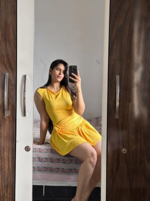 Nandini Singh Instagram - 🔆🌟🌻
.
.
.
.
.
.
.
.
.
.
.
.
.
.
.
.
.
.
.
.
#gymgirl #casualoutfitideas #casualdresses #outfits