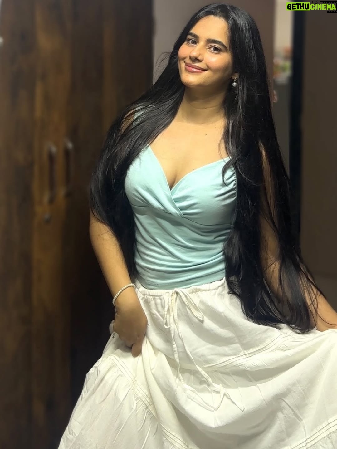 Nandini Singh - 30.6K Likes - ♥️🧜🏻‍♀️
.
.
.
.
.
.
.
.
.
.
.
.
.
.
.
.
.
.
.
.
.
.
.
#dress #outfitideas #casualoutfit #dresses #beauty #fashion #explore #explorepage✨