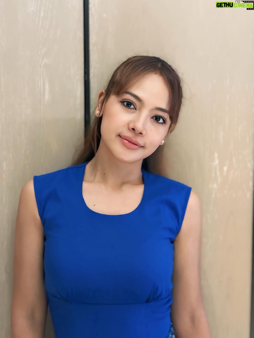 Nang Khin Zay Yar - 380 Likes - 