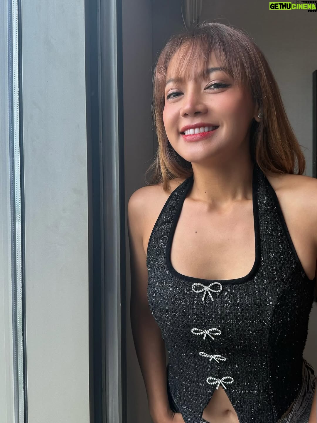 Nang Khin Zay Yar - 441 Likes - 