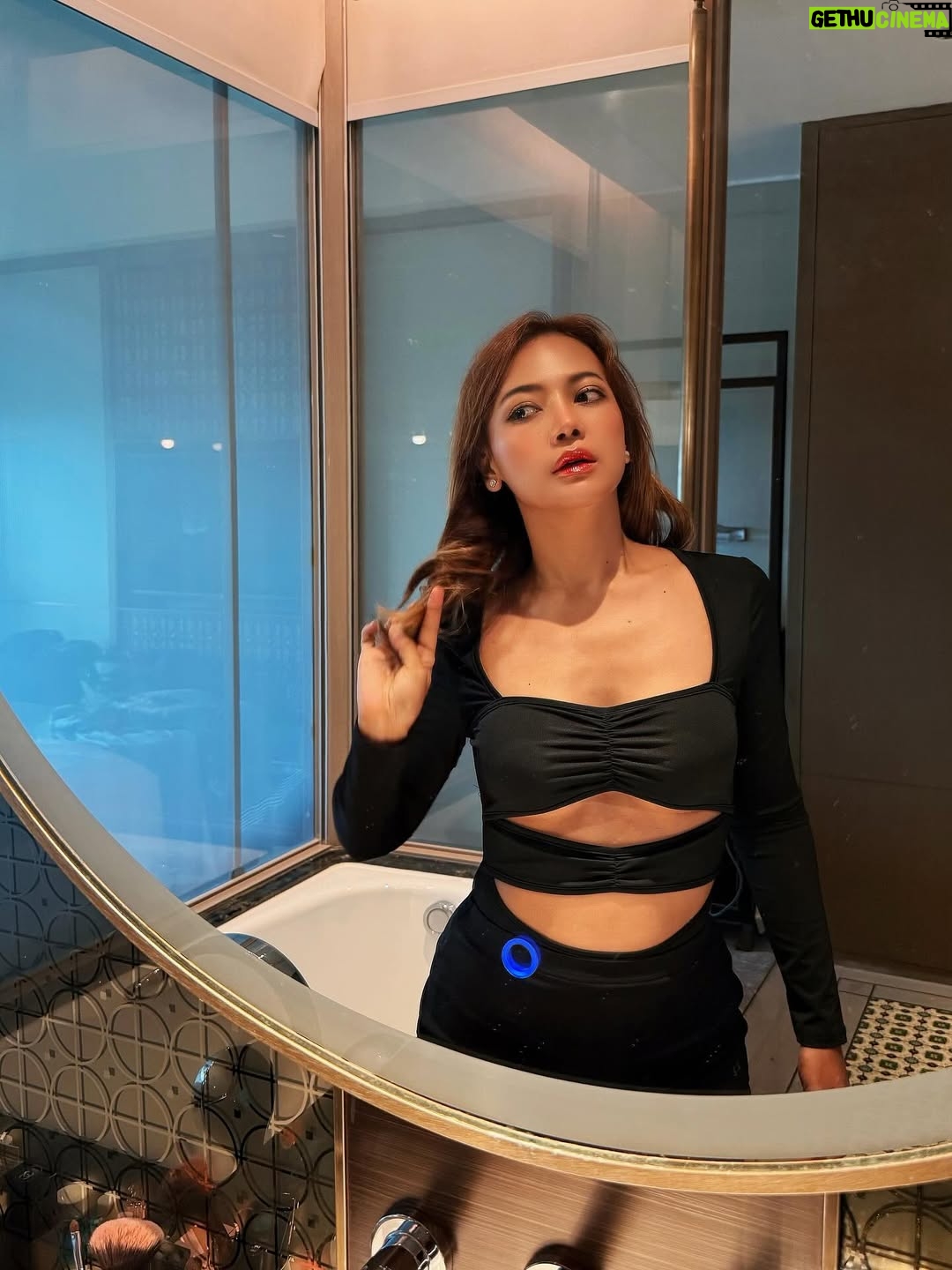 Nang Khin Zay Yar - 527 Likes - Hello babe!