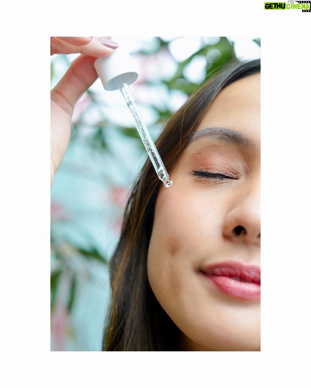 Nasya Marcella - 3 Likes - In my Bright Skin Era ✨ 

Tone Brightening Capsule Ampoule by @skin1004_indonesia bisa bikin kulitku lebih cerah in just 2 weeks! Lightweight but powerful 💛

#koreanskincare #capsuleampoule #skin1004id #ampouleviral