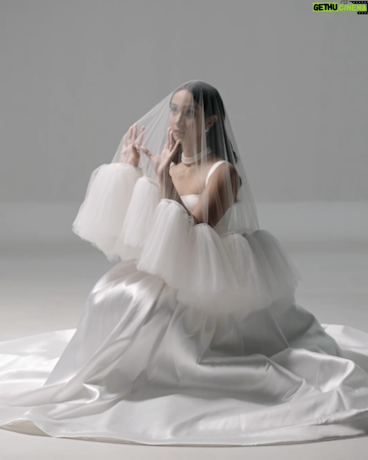 Nasya Marcella - 2.9K Likes - Timeless Contrast.
.
@nasyamarcella 
#SOLbyGerald @geraldtanu 
#SOLbyTepen @tepenjhe 
stylist @_prologdesign 
dress @cynthiatan__ 
makeup @marizajo_ 
hairdo @hairdobyaru 
studio @wavestudioid
Acc @noma_id 
Shoes @regisbridalshoes