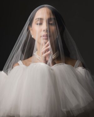 Nasya Marcella Instagram - Timeless Contrast.
.
@nasyamarcella
#SOLbyGerald @geraldtanu
#SOLbyTepen @tepenjhe
stylist @_prologdesign
dress @cynthiatan__
makeup @marizajo_
hairdo @hairdobyaru
studio @wavestudioid
Acc @noma_id
Shoes @regisbridalshoes