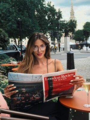 Natalia Carvajal Instagram - 🤓🇬🇧 @opticas_jimenez ♥️