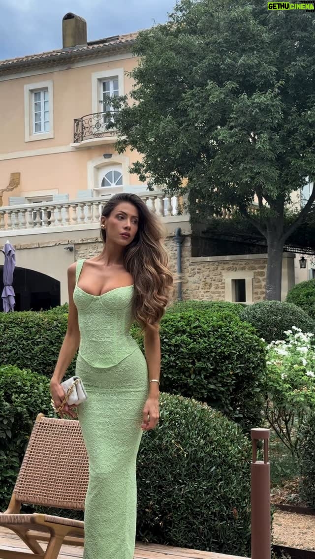 Natalia Carvajal - 3 Likes - 🏰🇫🇷♥️