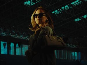 Natasha Dupeyrón Instagram - NEL BLU, DIPINTO DI BLU 🫐
🦋 @prada
👉🏼 @mjmosterts
🎥 @jesusduronjmz
🫶🏻 @nmda_mx