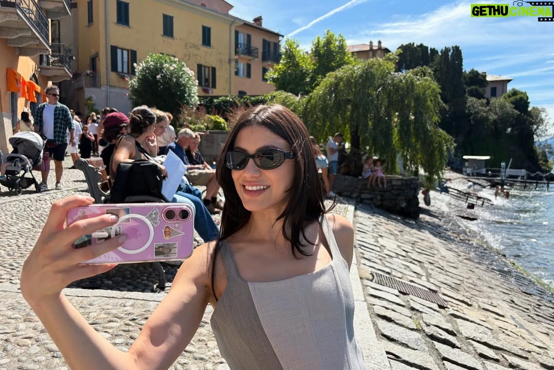 Natasha Dupeyrón - 3 Likes - 🍅🌹🍕🫶🏻🥂🍹 🇮🇹 🧨📸🎢 
CALIENTE 
CALIENTEE 
CALIENTEEE