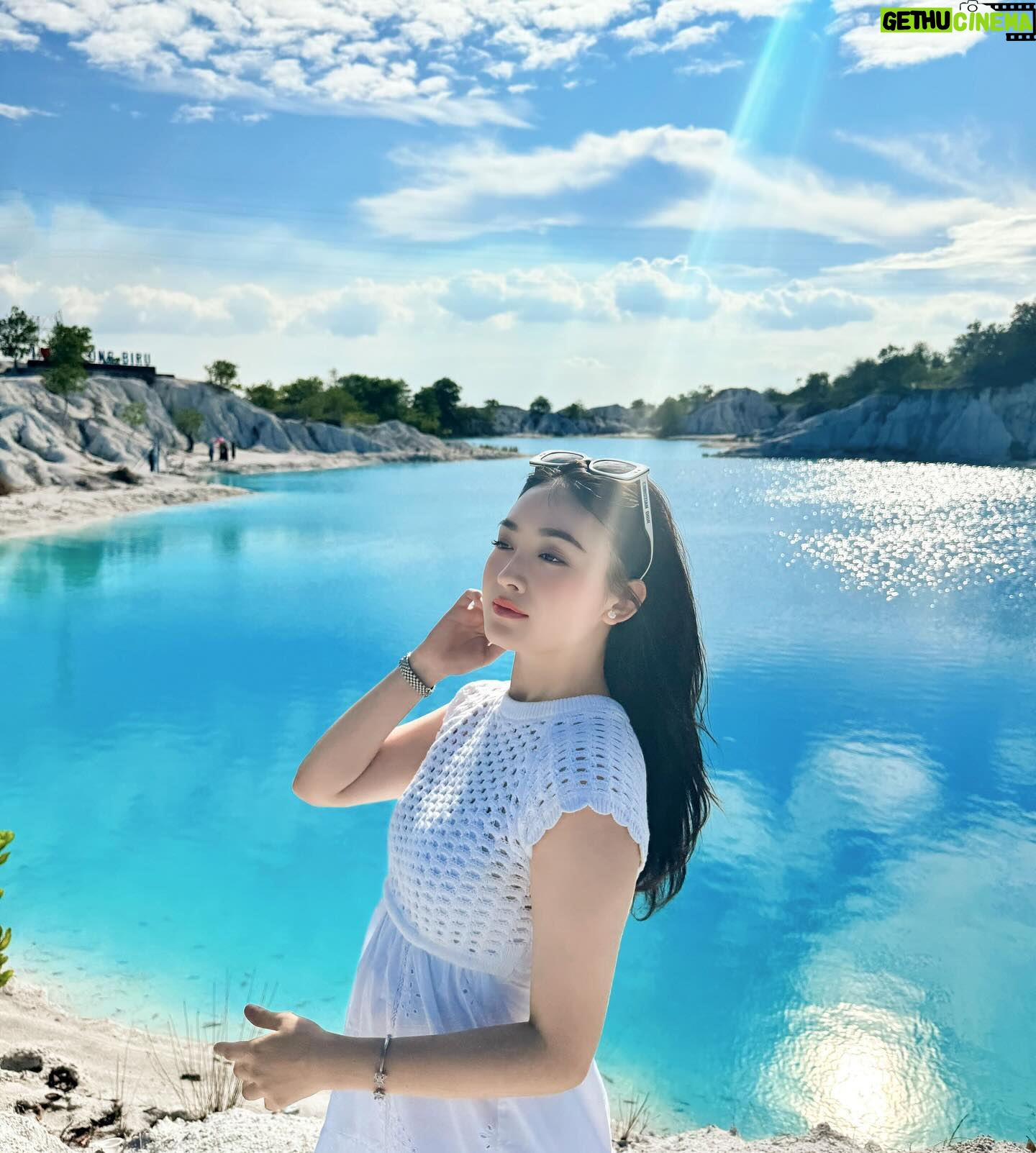 Natasha Wilona - 570.9K Likes - Bangka island 🇮🇩