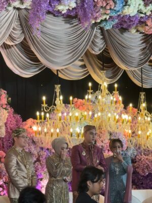 Natasha Wilona Instagram - Happy wedding @azuraadatau & Eric! Langgeng sampai maut memisahkan ya, selamat menempuh hidup baru! Ikut bahagia liat tata ❤️🤗
