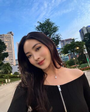 Natasha Wilona Instagram - ☺️