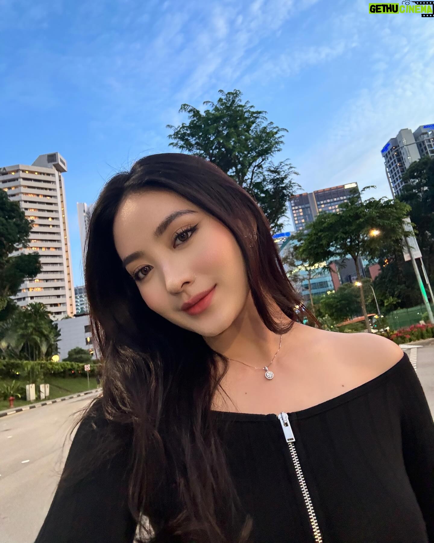 Natasha Wilona - 375.8K Likes - ☺️