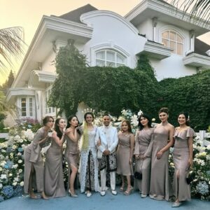 Natasha Wilona Instagram - Happy wedding my beloved bestfriend @susansameeh & Khalid! 
I wish u a happy & prosperous married life that lasts forever!
Im so happy for u ucan 🥹❤️ always support n pray the best for you!
