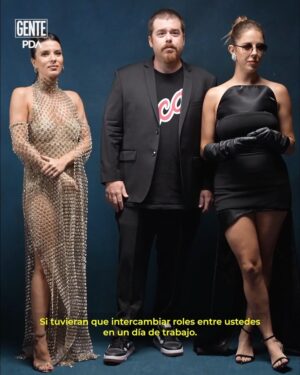 Nati Jota Instagram - 🔴 #OLGA: la producción como fórmula 💡

🔻 Encuentran la motivación en las ideas y el éxito en la ejecución de ellas. Un comentario al aire puede transformarse en teatros que homenajean leyendas o en el encuentro de 15.000 personas en un estadio para celebrar el humor.

👉 Su equipo entero está atravesado por la influencia de más de una generación y se aprovecha de eso para gestar ideas que interpelan a todos. Migue Granados comenzó el proyecto que más tarde sumaría a Nati Jota y Gime Accardi entre sus filas. El éxito es palpable y son tres protagonistas de 2024. ⭐

📸 @rrociobustos
📹 @mirulucena
✍️ @tomasbodean 

🔗 Nota completa en link en bio e historias
 
#personajesgente
