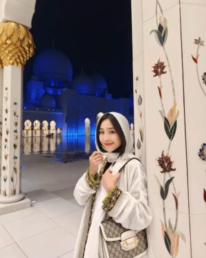 Naw Phaw Eh Htar Instagram - Peace in every pillar, beauty in every detail 🪽✨