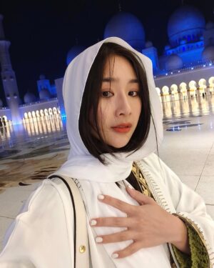 Naw Phaw Eh Htar Instagram - Peace in every pillar, beauty in every detail 🪽✨