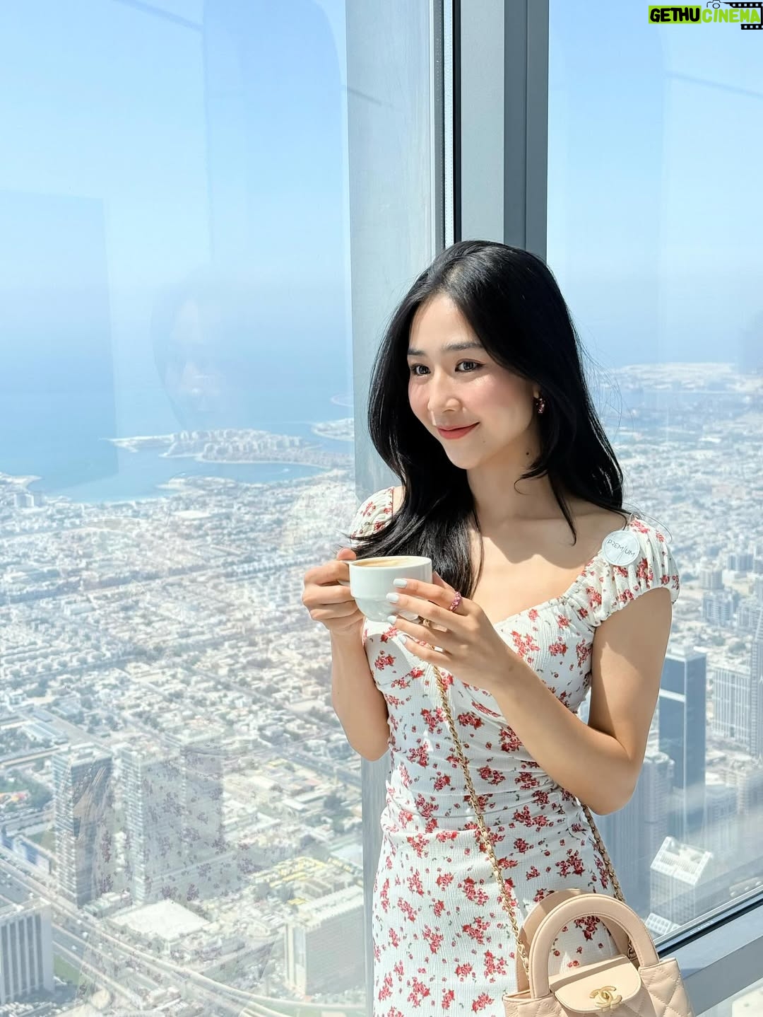 Naw Phaw Eh Htar - 6K Likes - Beauty in every angle : The Burj Khalifa 🪄