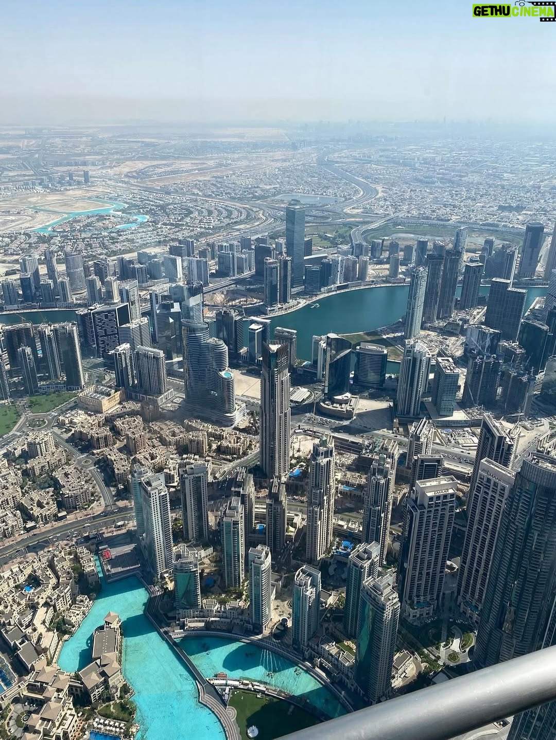 Naw Phaw Eh Htar - 6K Likes - Beauty in every angle : The Burj Khalifa 🪄