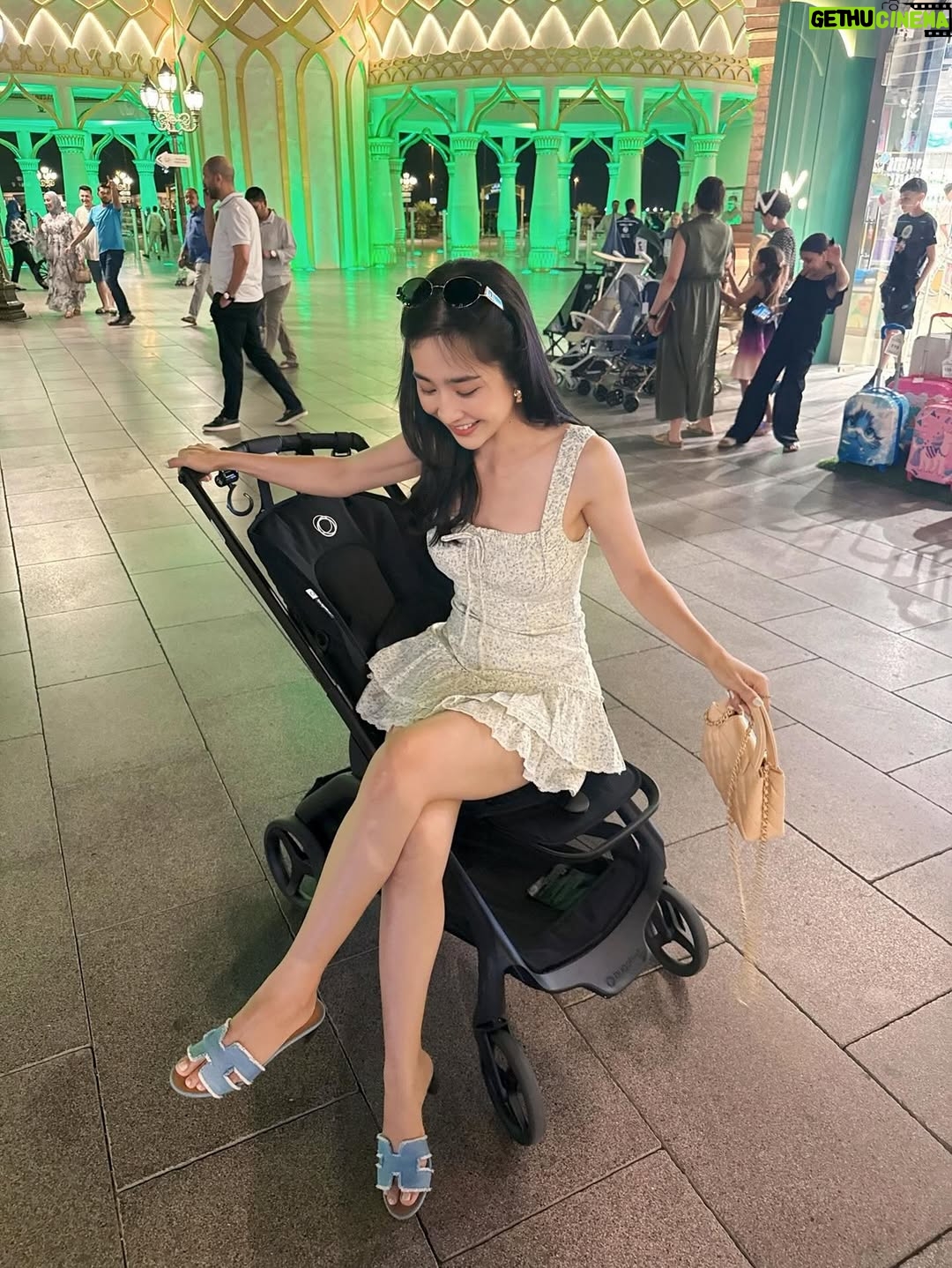 Naw Phaw Eh Htar - 3.4K Likes - One happy soul 💌✨