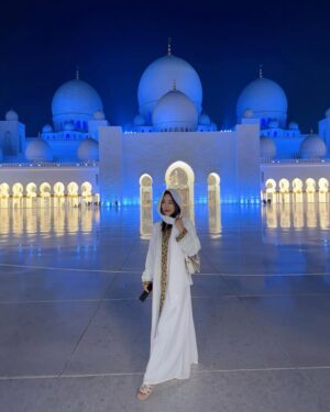 Naw Phaw Eh Htar Instagram - Peace in every pillar, beauty in every detail 🪽✨