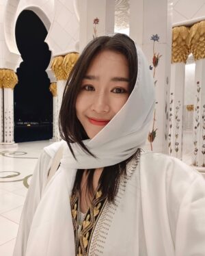 Naw Phaw Eh Htar Instagram - Peace in every pillar, beauty in every detail 🪽✨