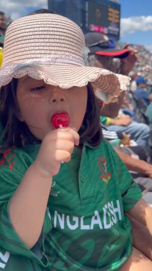 Nawsheen Nahreen Mou Instagram - Mahveesha’s first ever cricket match experience with family #reelsfacebook #facebookpost #cricket #T20WorldCup #Bangladesh #babygirl #reelschallenge