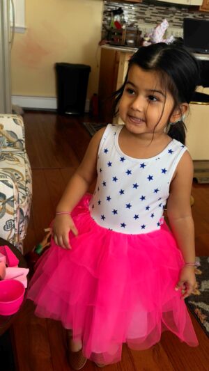Nawsheen Nahreen Mou Instagram - ‘Makeup queen again in action #makeup #kids #fashion #babygirl #toddlerlife #daughter #reelstrending #facebookreel