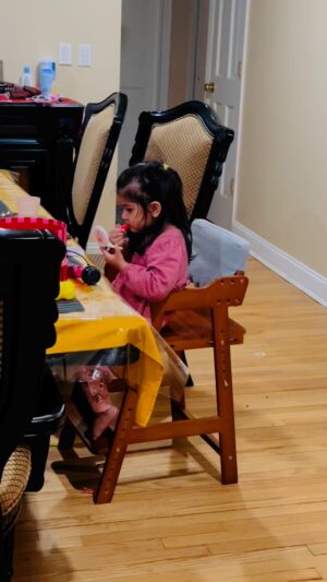 Nawsheen Nahreen Mou Instagram - Make up queen #toddleractivities #kids #KidsMakeup #toddler #reelsfypシ #trendingnow
