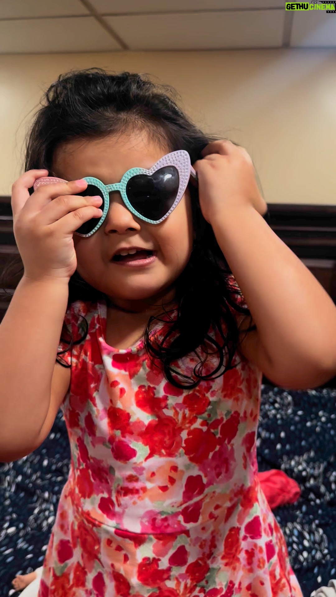 Nawsheen Nahreen Mou - 6.4K Likes - My kishori koinna .. #reelsfypシ #kishorisongkhadaan #trendingpost #trendingsongs #daughter #talkingbird