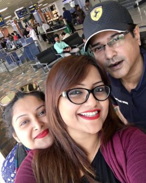 Nawsheen Nahreen Mou Instagram - Happiest Birthday evergreen asif bhai … you are a person of golden heart .. i am blessed  that i can call you my brother… you know how much we love you right ???
ভালোবাসা অবিরাম ভাই….
