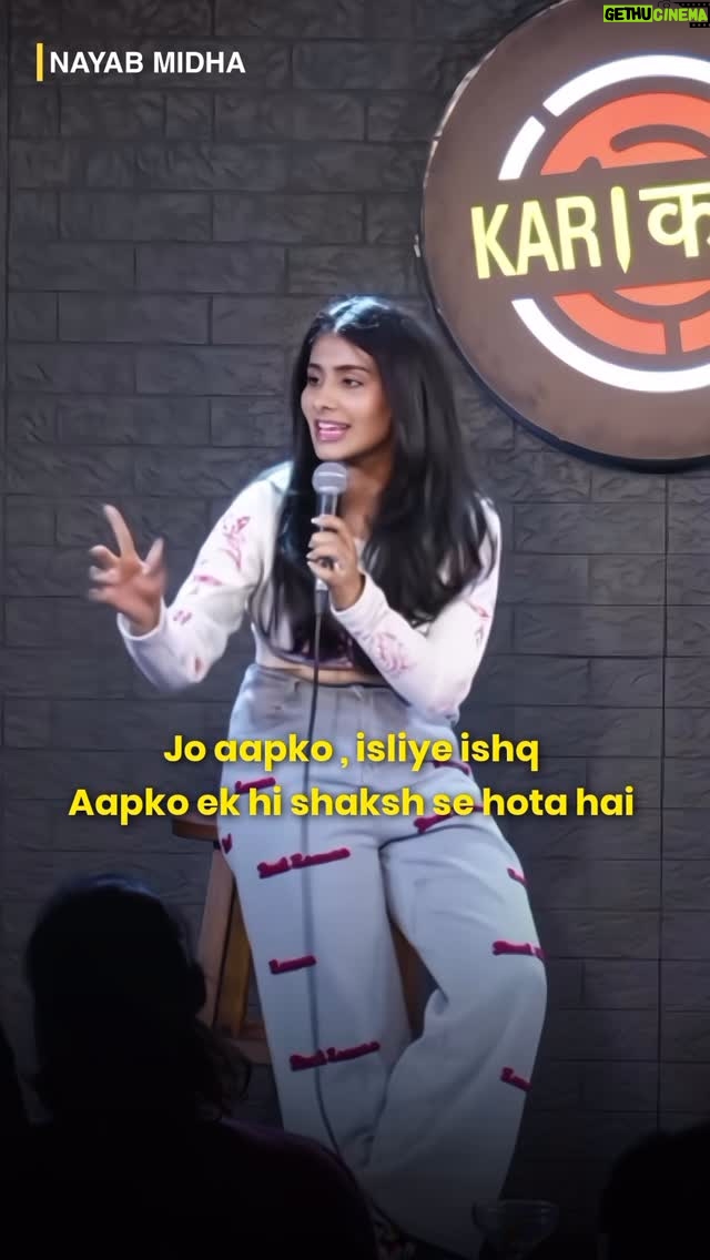 Nayab Midha - 191.3K Likes - On Tour in 2 Months!♥️

Also, for the number of queries I have got for this denims, beheno maine ek bangkok ki night market se kharidi thi🤣