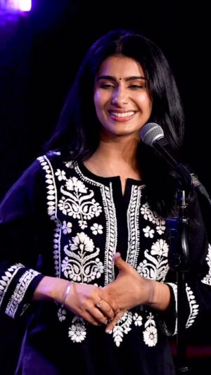Nayab Midha Instagram - UK & EUROPE TOUR 🌸🌱
28 June : Dublin
29 June : London
4 July : Birmingham
5 July : Reading
6 July : London
12 July : Amsterdam
19 July : Frankfurt
20 July : Berlin