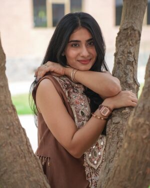 Nayab Midha Instagram - Tassavvur āØ
Earthy Browns Yesterday For IILM (@iilmgurugramofficial) š»
Wearing @seeaash.in
Styled by @simrankumar19
Clicked by @dikkat.shoots
Apni pasandeeda tasveer bata do?š«°š»