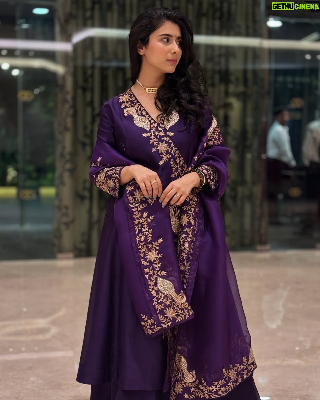 Nayab Midha - 148K Likes - ✨

Wearing @pinkcitybysarika 
Styled @simrankumar19