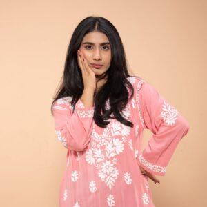 Nayab Midha Instagram -