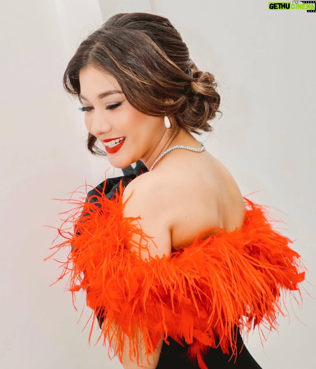 Naysila Mirdad - 4.7K Likes - NAYSILLA @naymirdad for @sctvmusicaward2024 ✨

📸 @zakiyakram 

#Ariekhayzmakeup #naysillamirdad 
#sctvmusicawards2024 #makeupbrodway