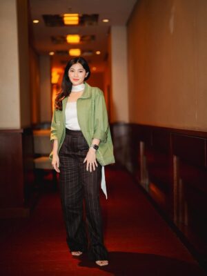 Naysila Mirdad Instagram - Official trailer & poster launching of
“Hanya Namamu Dalam Doaku”

Godspeed🤍