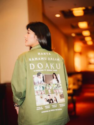 Naysila Mirdad Instagram - Official trailer & poster launching of
“Hanya Namamu Dalam Doaku”

Godspeed🤍