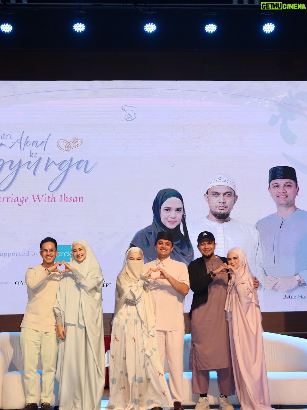 Neelofa - 81.7K Likes - Some came with wounds, others with questions.
But everyone left with something deeper insyaAllah ❤️💍

ootd : @nunha ( Coming Soon )