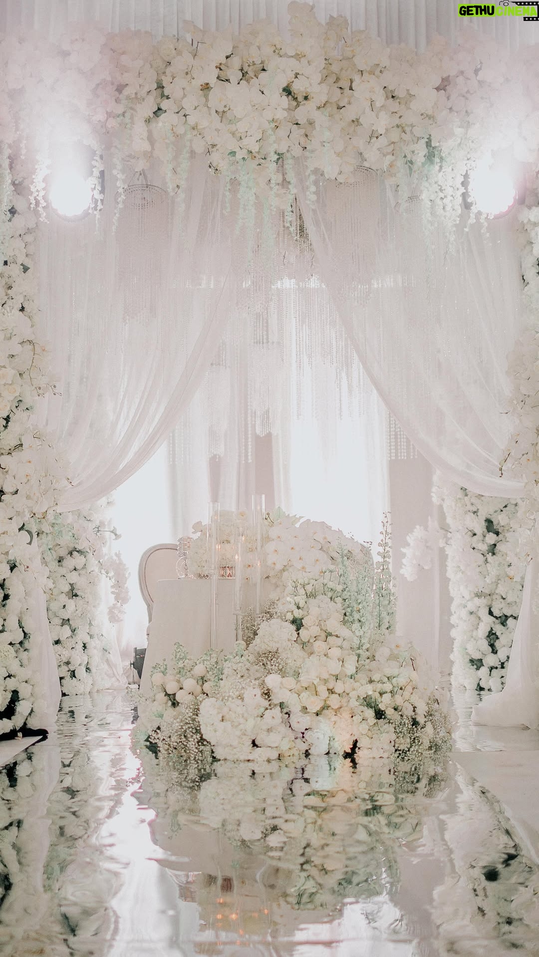 Neelofa - 143.6K Likes - A little late on the post, but never late in my heart.

Happy anniversary, my love. I’ve never once forgotten to love you, not even for a second. @hrisbismail 
Sharing a wedding video that truly deserves to be posted more than once.

Doakan kami agar Allah terus kurniakan kebahagiaan dan ketenangan dalam hidup kami bersama, dunia akhirat