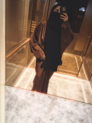 Neelofa Instagram - Sebab hidup tak selalu ada tema, kadang just⦠moments, Ų§ŁŲŁ
ŲÆŁŁŁŁ untuk semuanya š¤²š¼š